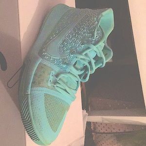 Limited addition Kyrie Irving’s